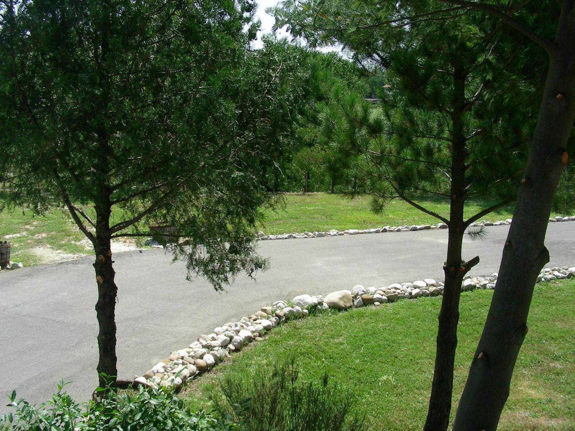 Hotel D.G. Garden Benevento Exteriör bild